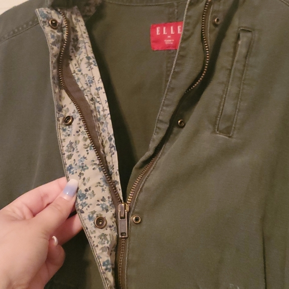 Jacket - Picture 3 of 5